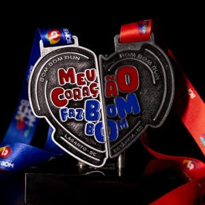 MEDALHA DUPLA - BOM BOM